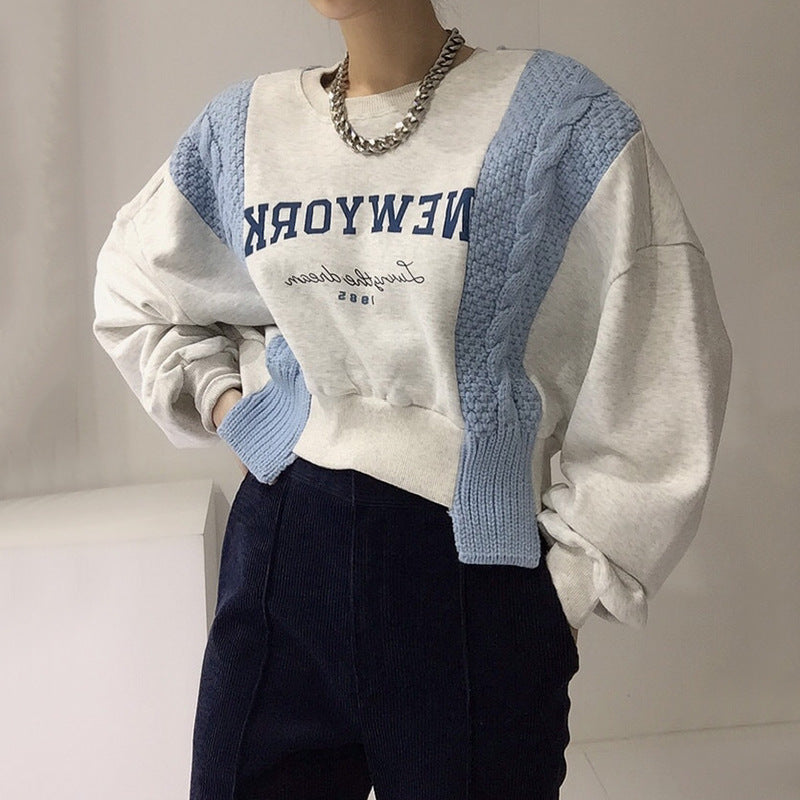 Ladies Wear A Stylish Long-sleeved Sweater