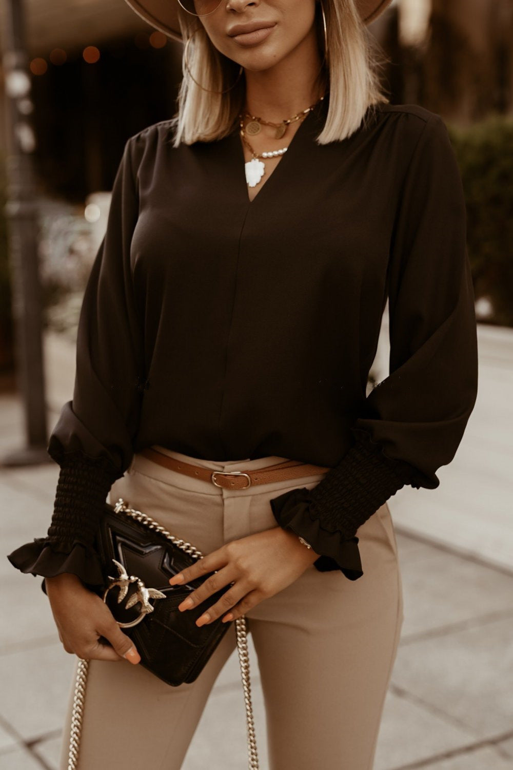 V-neck blouse for ladies